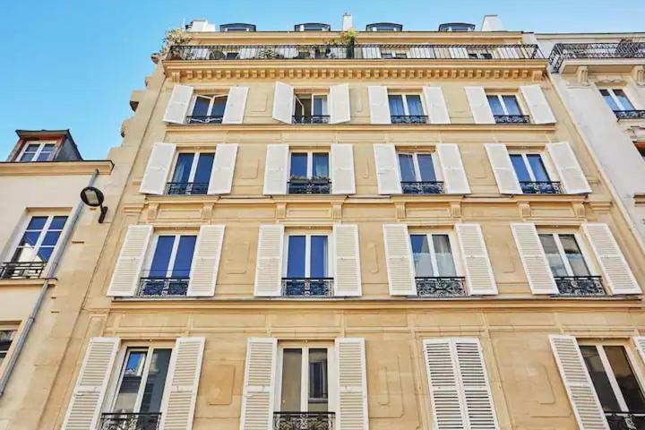 300 Suite Seb - Superb Apartment In París Exterior foto